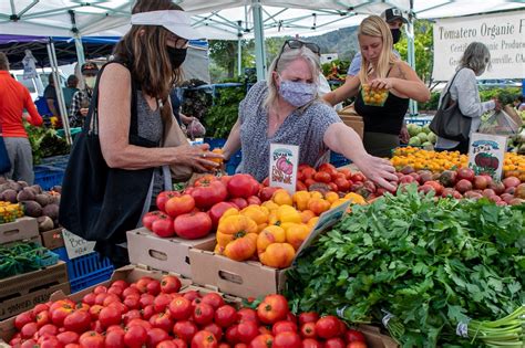 Bay area farmers market - The 200 farmers, artists and specialty food makers that come to San Rafael, CA every weekend help make the Sunday Marin Farmers Market one of the largest in the state. 